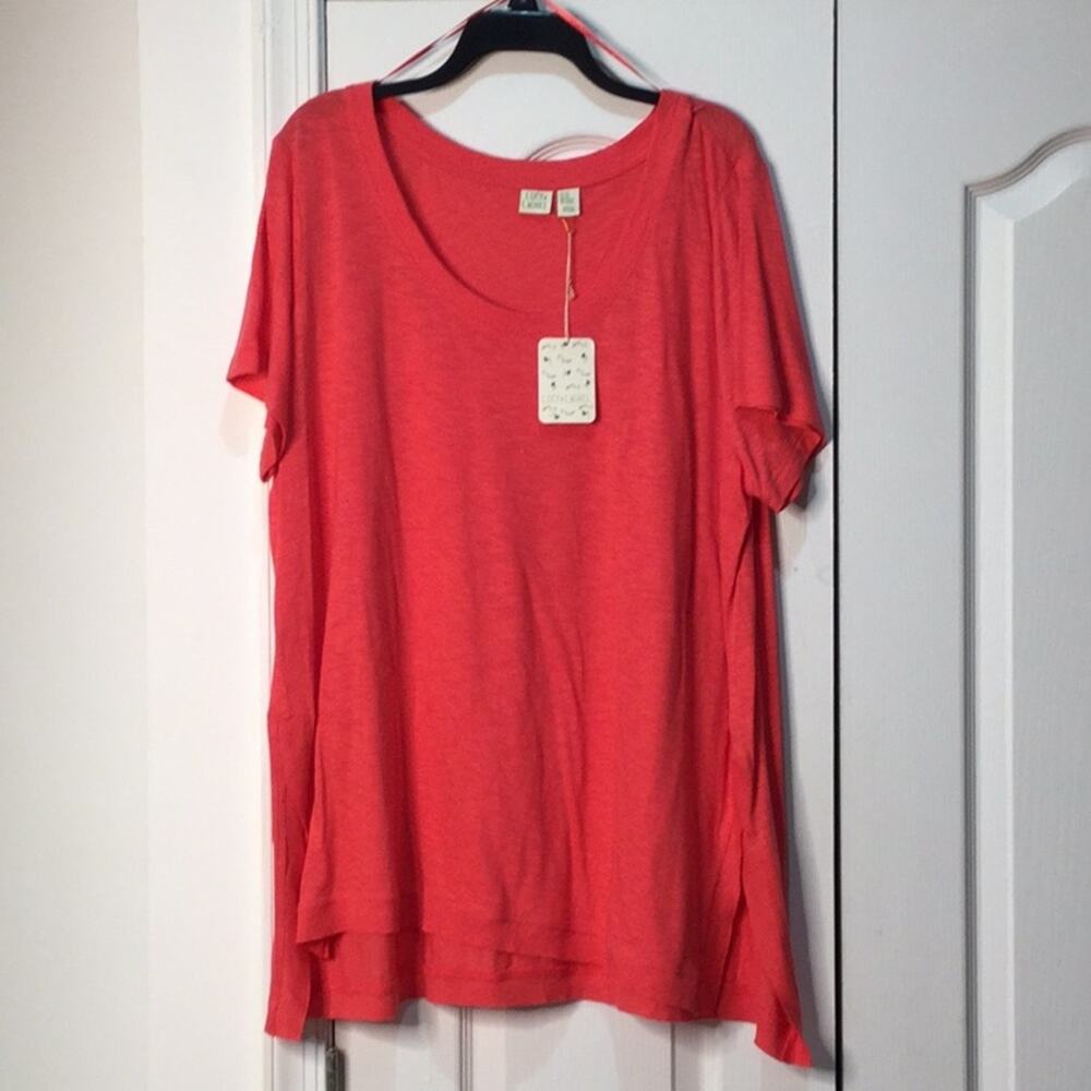 Lucy & Laurel 3x melon asymmetrical top NWT